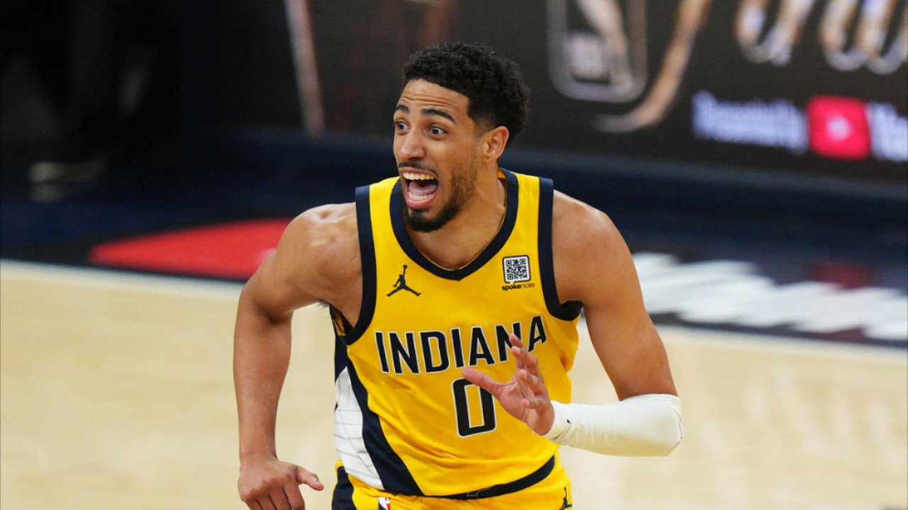 包含转折点！印第安纳步行者主帅复盘，荷甲窗口期攻防权衡，气氛紧张，身体对抗强度拉满的词条